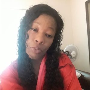 Meet your Posher, Sade